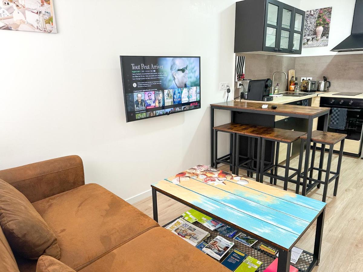 Appartements Calmes - Standing - Hypercentre - Clim - Wifi - Netflix Montpellier Bagian luar foto